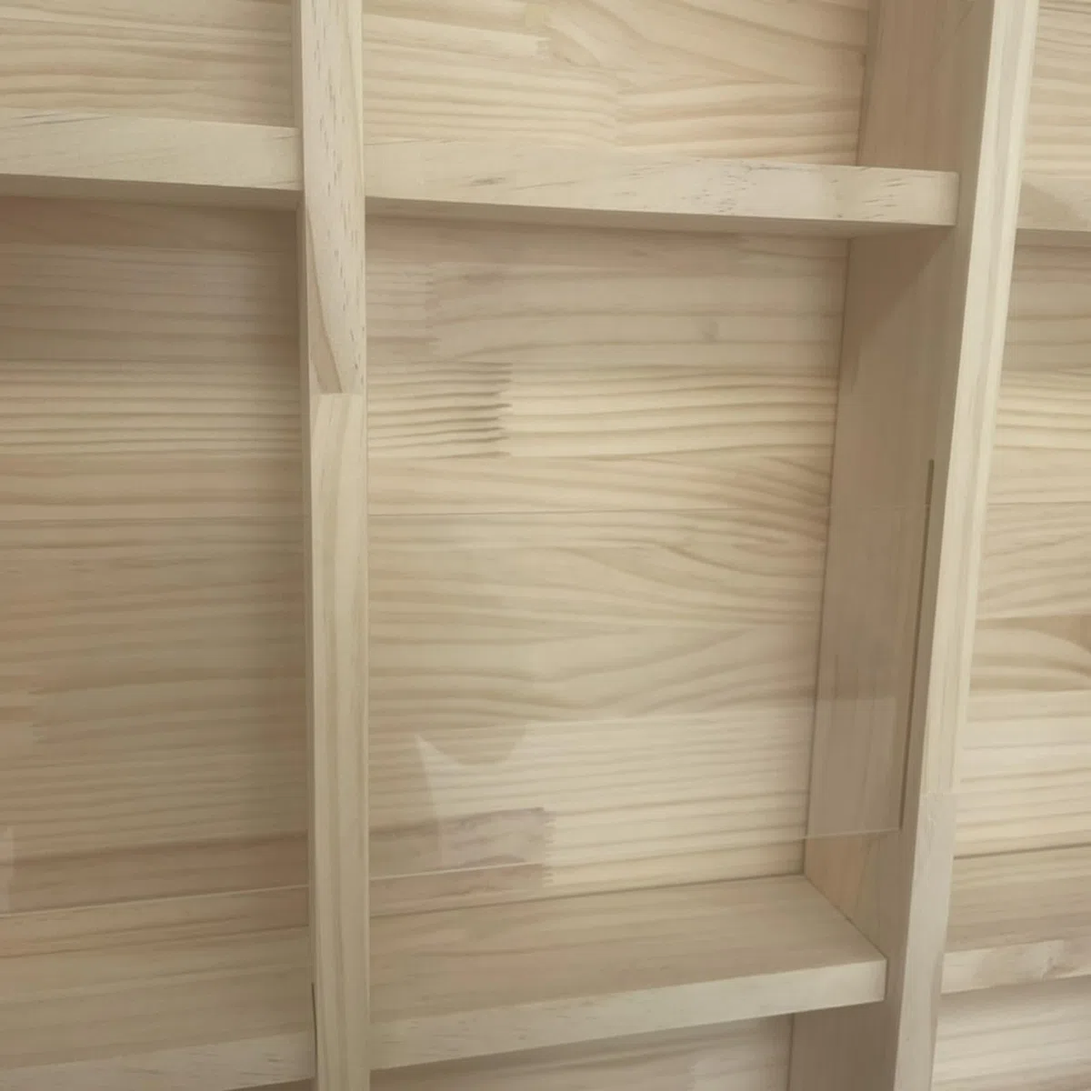 Klassischer Zeitungsständer mit 4 Ebenen, Prospektständer aus Holz, bodenstehender Zeitschriftenständer, Prospekthalter-Bücherregal für Büros, Einkaufszentren