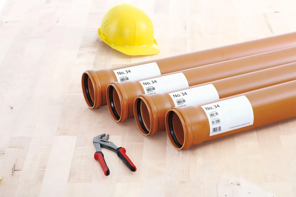 HERMA 58102 Wetterfeste Folienetiketten, 250 Blatt, 210 x 148 mm, 2 pro A4 Bogen, 500 Stück, selbstklebend, bedruckbar, matt, blanko Outdoor Klebeetiketten Aufkleber aus Polyethylen, weiß